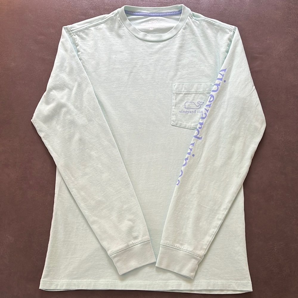 Women’s Vineyard Vines long sleeve